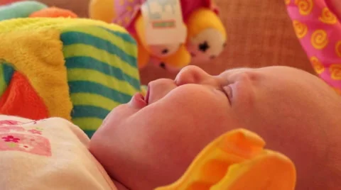 Baby crying Vidéo 42860466