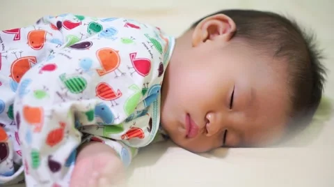 Baby wake up crying Video stock 68361528