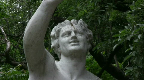 Bacchus sculpture, tilt up 스톡 동영상 366609