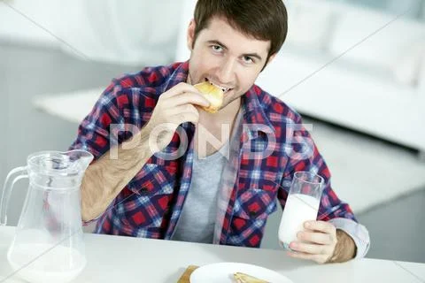 Bachelorâs breakfast Stock Photos