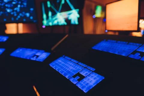 Back lighted computer gaming keyboard with versatile color schemes. Foto stock