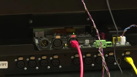 The back panel of the cable's electronic device and the indicator LEDs are w Vídeo Stock 319849229