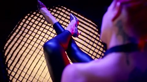 Порно бейнелер жинағы