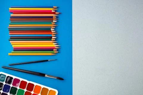 Back to school concept on blue texture paper background. Foto stock