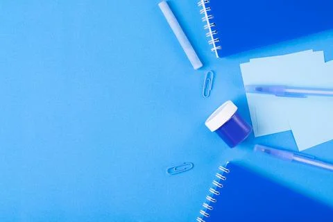 Back to school flat lay background with copy space Stock-Fotos