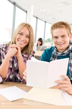 Back to school - happy students Stockfoto's
