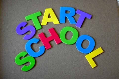 Back to school text made from colorful letters Stockfoto's