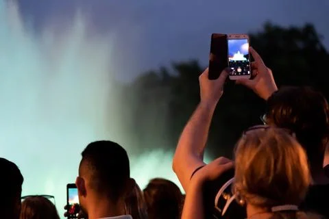 Samsung Galaxy A55 vs Xiaomi Redmi Note 13 Pro: ¿Cuál Conviene en 2026?