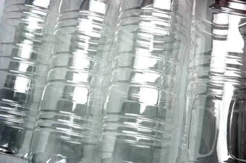 Backgorund texture pattern of plastic beverage bottles Photos