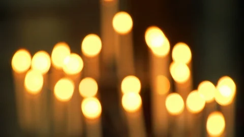 Background candles burning in the Church 스톡 동영상 95910518