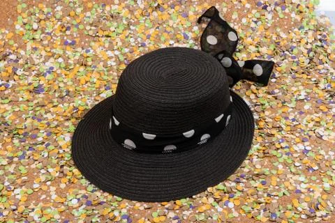 Background of confetti with elements related to the carnival and summer Stock-Fotos