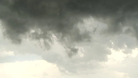 Background of dark clouds 스톡 동영상 147457104