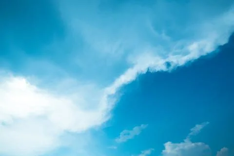 Background of dark clouds before a thunder-storm Фото