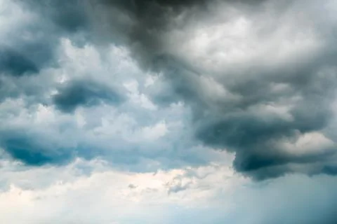 Background of dark clouds before a thunder-storm Фото