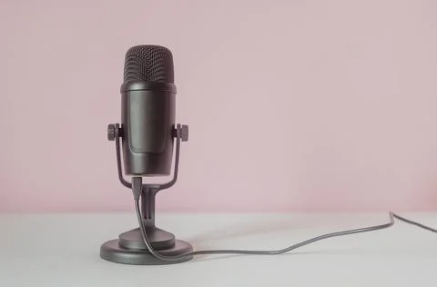 Background with microphone and copy space Fotos de archivo