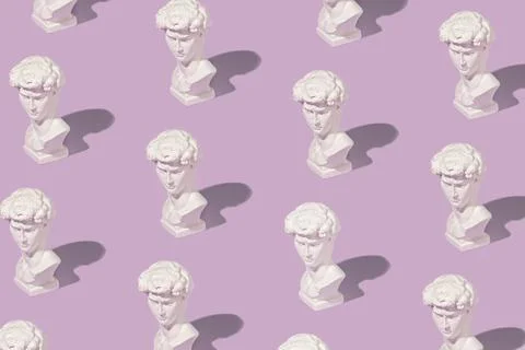 Background pattern of white Grecian or Roman busts Stock-Fotos