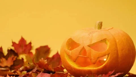 Background of preparing halloween pumpkin. Hands carves a scary halloween p.. Stock Footage 272459509