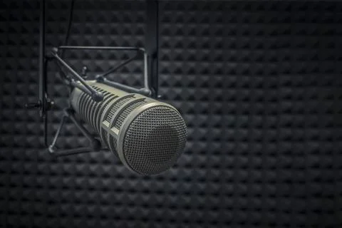 Background with a professional microphone Stockfoto's