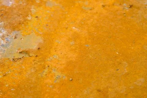 Background with rust. surface of yellow brown rusty metal. rusty iron texture Foto stock