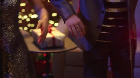 Background singers clapping and dancing in music performance Stock-Footage 136336441