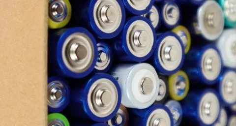 Background view of AAA AA batteries and rechargeable batteries. Choice of bat Stock-Fotos