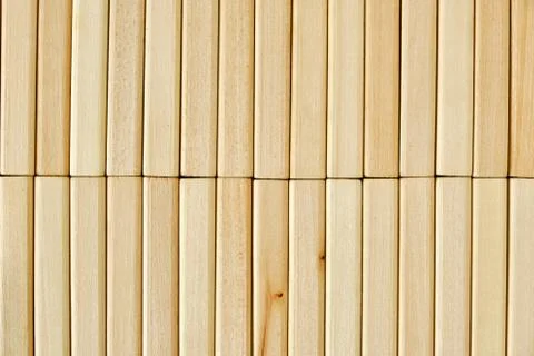 Background of wooden tightly folded rectangular bricks. Foto stock