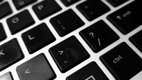Backlit keyboard of laptop Vídeo Stock 318611965