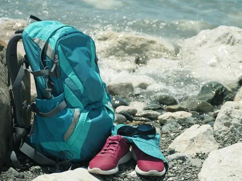 Backpack, running shoes, cap Fotos Stock