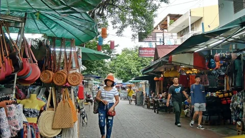 Backpacking district of Khao San Road is the traveler hub of South East Asia 動画素材 119618682