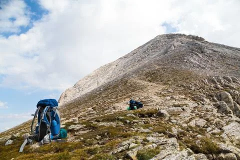 Backpacks on mountain trail Foto stock