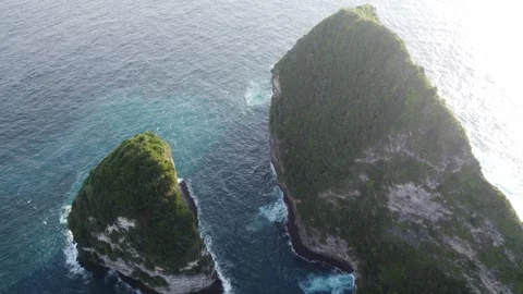 Backside T-Rex cliff ascend Stock Footage 329869637