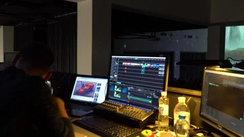 Backstage. Technical sound preparation for the big event in the conference hall Vidéo 157005761