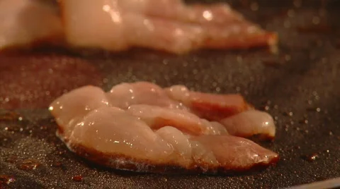 Bacon and eggs 3 28s Stock Footage