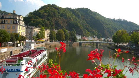 Bad EMS, Germany's beautiful Rhine in Sunny weather Vidéo 68023255