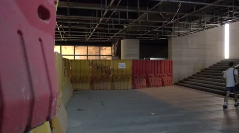 Bad metro tunnel in guangzhou,decrease economy 库存影片 56634017