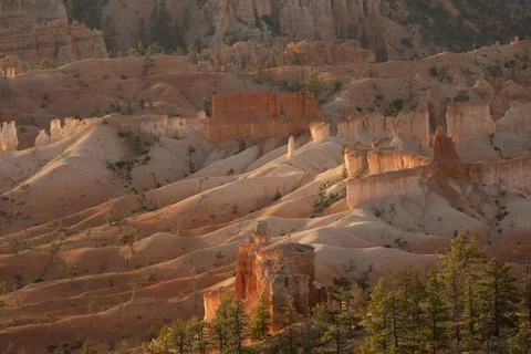 Badlands Below Eroding Hoodoos in Bryce Stock Photos