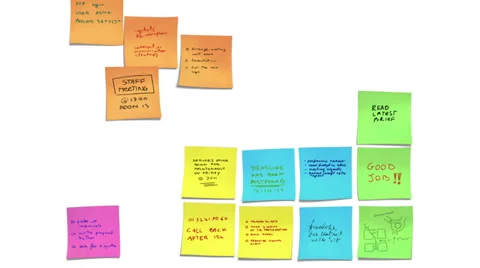 Badly played Post-it tetris 스톡 동영상 39618577