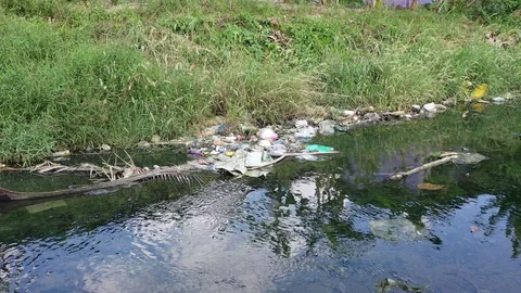 Badly polluted water in slum town Stock-Footage 121902575