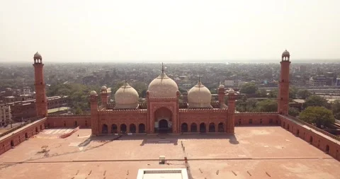 Badshahi mosque aerial Stock Footage 167754035