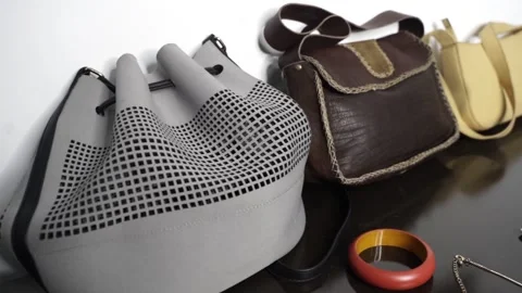 Bag brolls 스톡 동영상 207738435