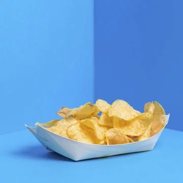 Bag chips ready be served Foto stock