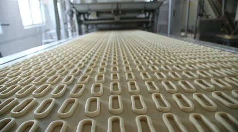 Bagels on the conveyor Vidéo 59774732