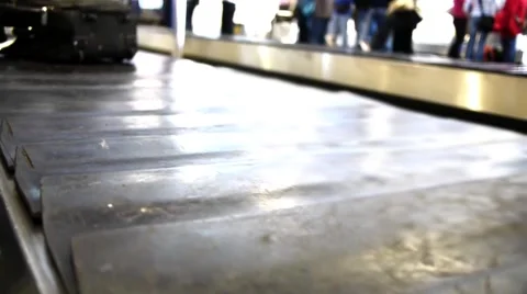 Baggage belt with case moving Stock Footage 2054371