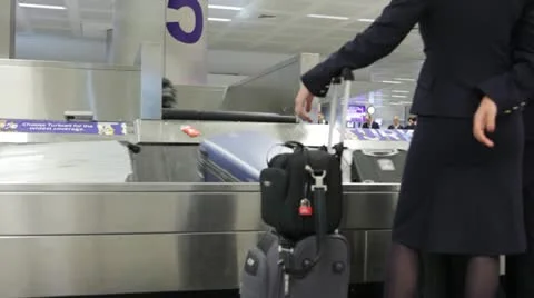 Baggage carousel 스톡 동영상 11336819