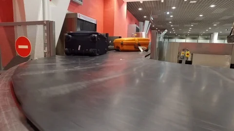 Baggage claim in airport close up view 2 Vídeo Stock 89782004