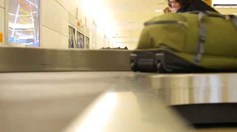 Baggage claim low angle 動画素材 48133173