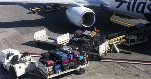 Baggage 스톡 동영상 120765266