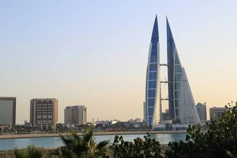 Bahrain, Manama, Stadtbild mit den beiden Türmen des World Trade Center Ba.. Stock Photos