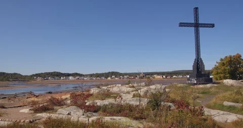Baie Saint Onge chemin de la crois Baie des excoumins Stock Footage 116758067
