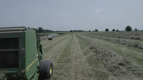 Bailer Pull Back2 Stock Footage 158385844